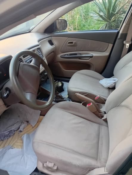 كيا ريو 2011 - صورة 4