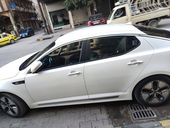 كيا K5 2013 - صورة 3