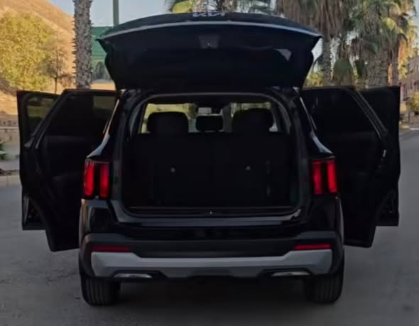 كيا سورينتو 2025 - صورة 5