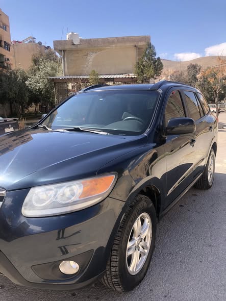 هيونداي سانتافي 2012 - صورة 2