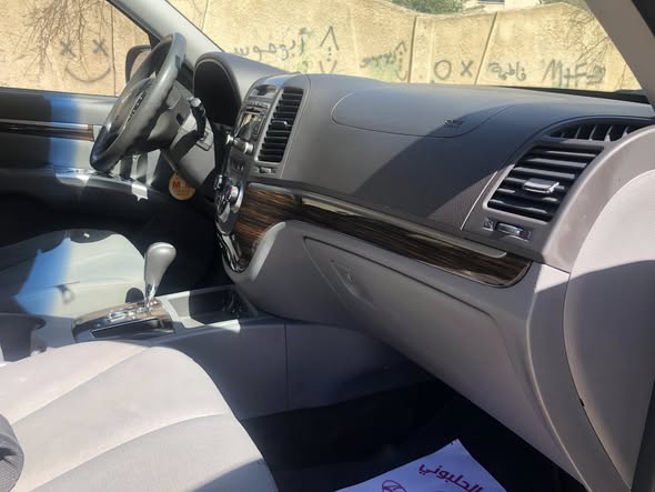 هيونداي سانتافي 2012 - صورة 3