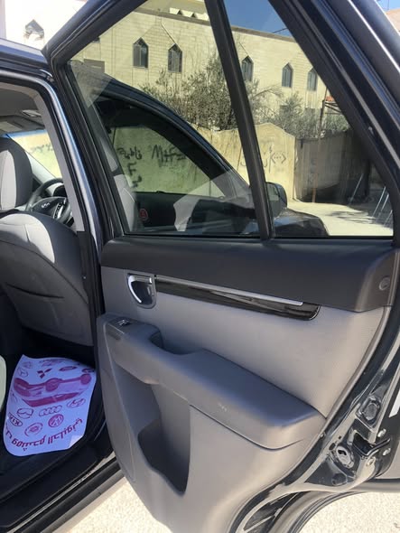 هيونداي سانتافي 2012 - صورة 5