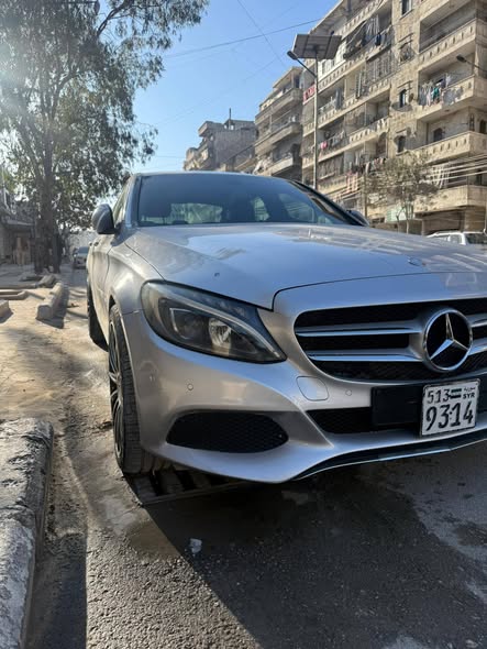 مرسيدس C220 2016 - صورة 4