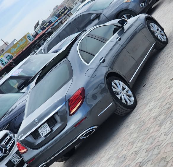 مرسيدس E220d 2017 - صورة 3