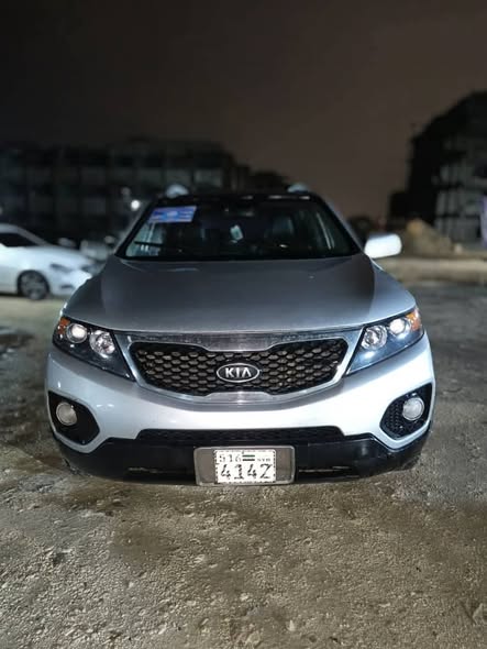 كيا سيرنتو 2010 - صورة 1