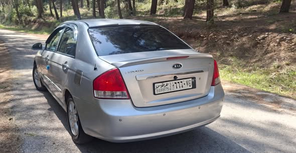 كيا سيراتو 2008 - صورة 4