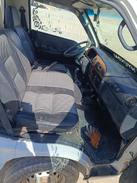 هيونداي H100 1998 - صورة 1