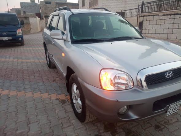 هيوانداي سانتافيه 2004 - صورة 2