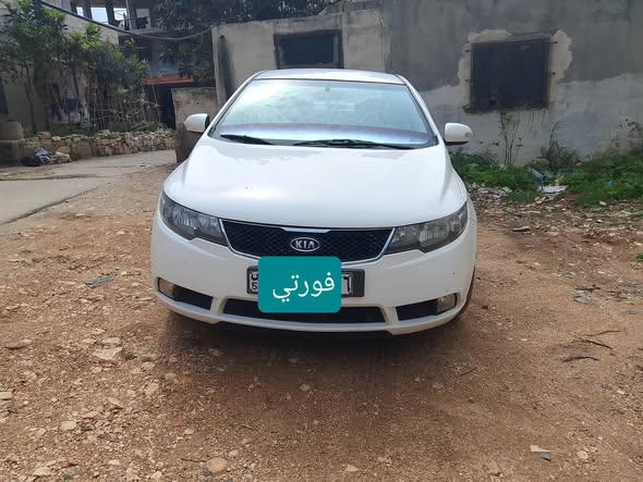 كيا فورتي 2010 - صورة 3