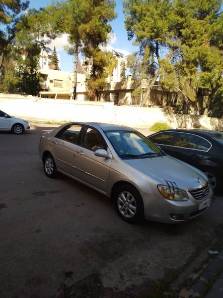 كيا سيراتو 2008 - صورة 5