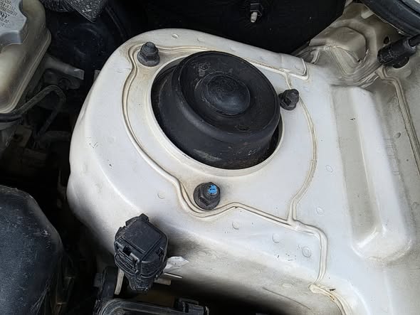 هيونداي سنتافي 2005 - صورة 3