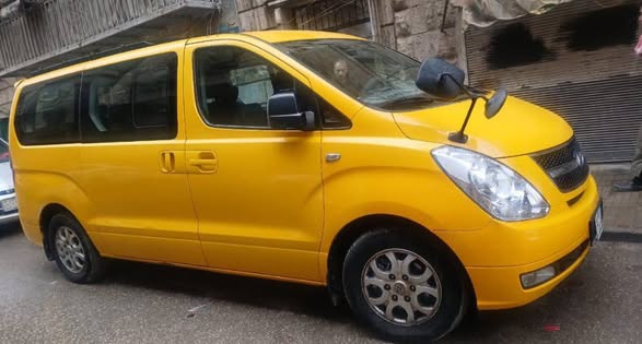 H H1 2011 - صورة 1