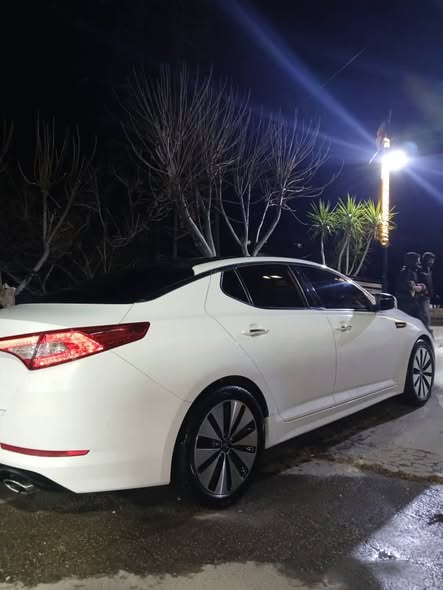 كيا ابتيما K5 2011 - صورة 2