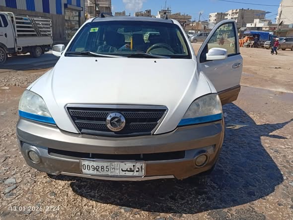 جيب سيرنتو 2003 - صورة 1