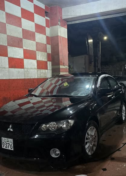 ميتسوبيشي لانسر 2012 - صورة 1