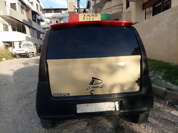 دايهاتسو شاراد 2005 - صورة 2