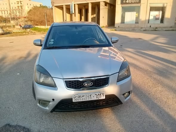 كيا ريو 2010 - صورة 2