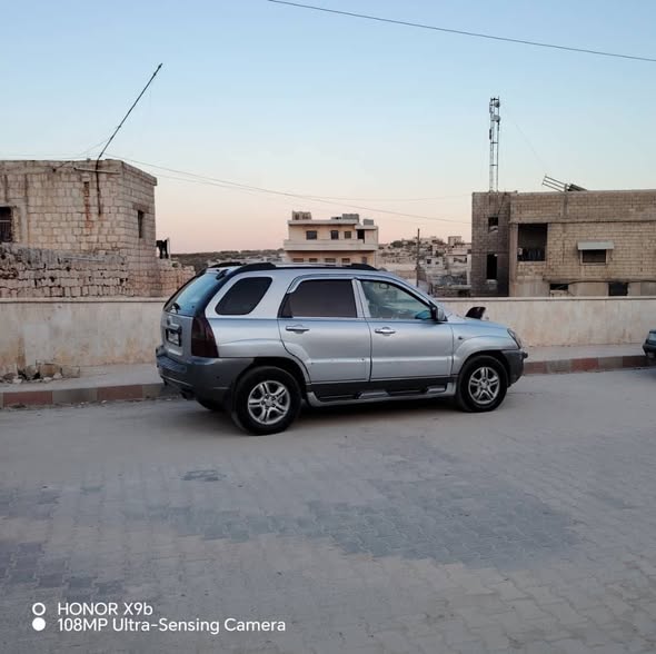 كيا سبورتاج 2005 - صورة 5