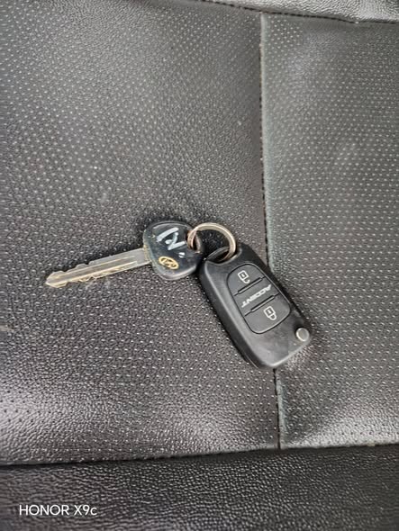 كيا 4000 2014 - صورة 5