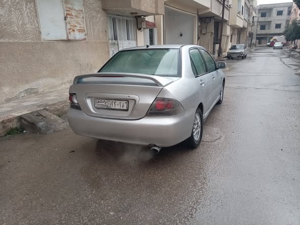 متسوبشي لانسر 2004 - صورة 4