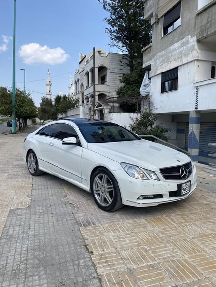مرسيدس E350 2011 - صورة 2