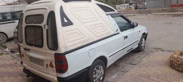 سكودا Karta 1997 - صورة 1