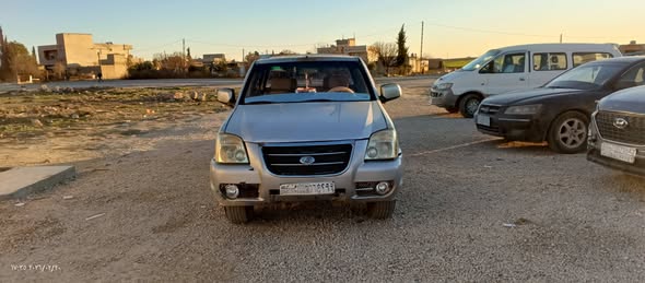 هونداي نسبا 2011 - صورة 5