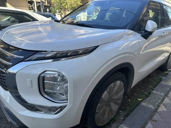 ميتسوبيشي اوتلاندر 2026 - صورة 2