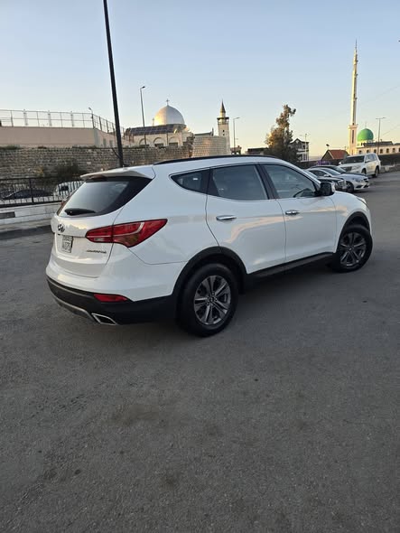 هيونداي سنتافيه 2014 - صورة 5