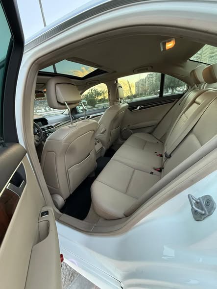 مرسيدس C250 2014 - صورة 5