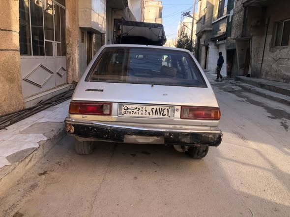 ميتسوبيشي لانسر 1983 - صورة 3