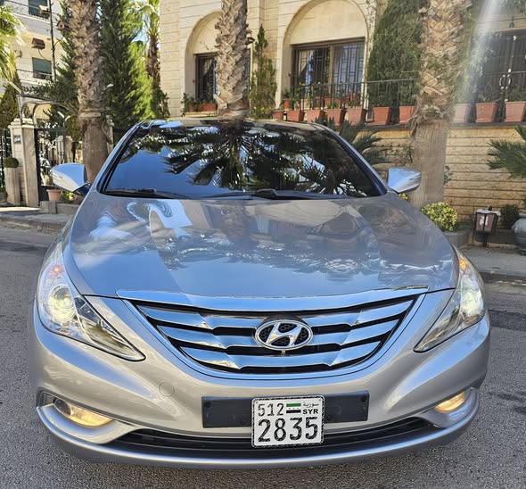 هيونداي سوناتا 2012 - صورة 2