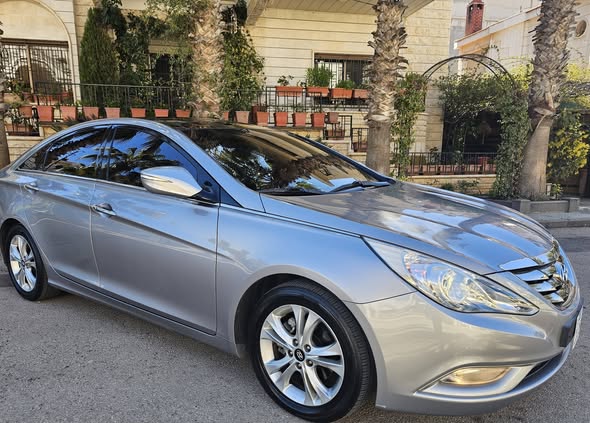 هيونداي سوناتا 2012 - صورة 4