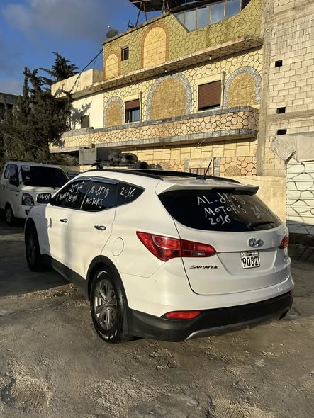 هيونداي سنتافي 2016 - صورة 1