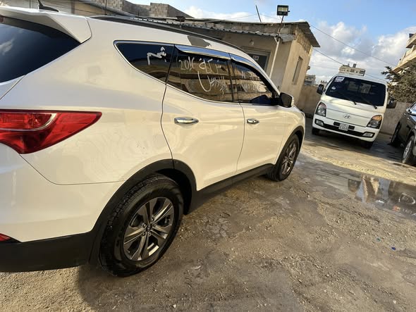 هيونداي سنتافي 2016 - صورة 3