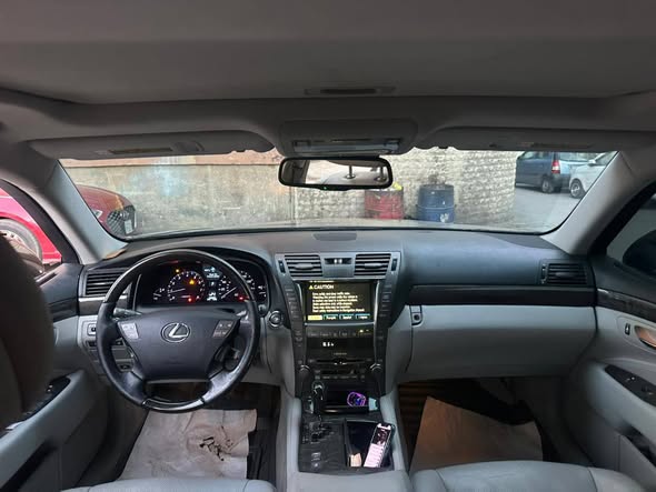 لكزس LS460 2008 - صورة 5