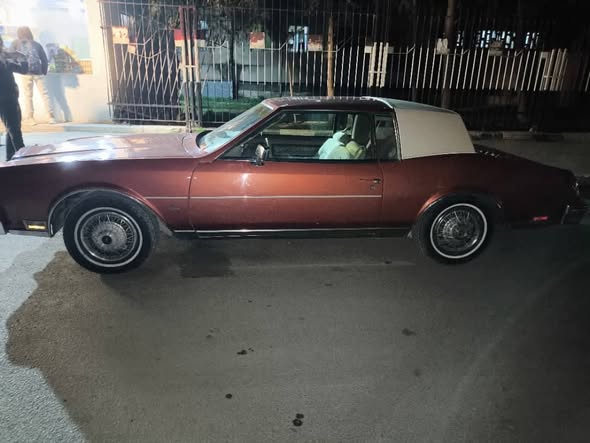 بويك ريفيرا 1979 - صورة 3