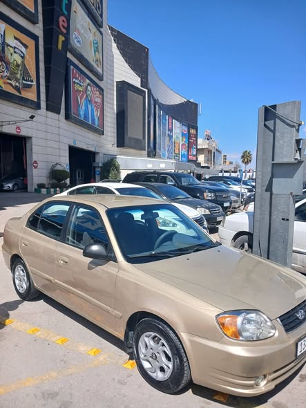 هونداي اكسنت 2004 - صورة 2