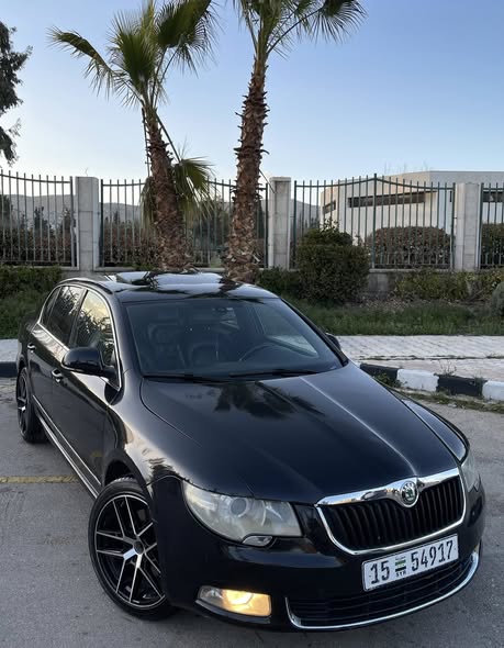 سكودا سوبيرب 2011 - صورة 2