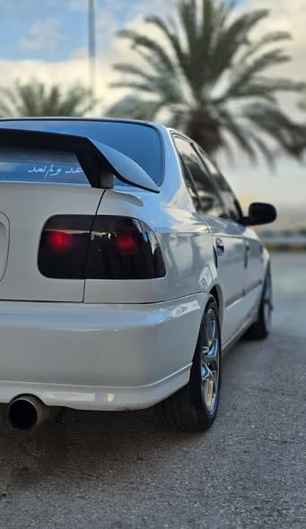 هوندا سيفك ES 1997 - صورة 3