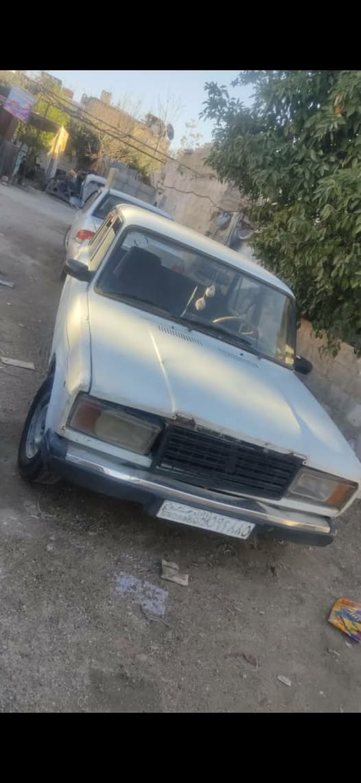 لادا كرت 2001