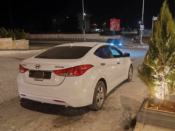 هيونداي إلنترا افانتي 2012 - صورة 2