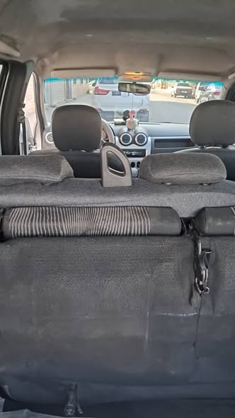 رينو لوغان بريستيج ستيشن 2010 - صورة 5