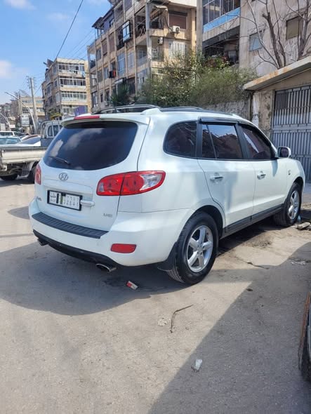 هيونداي سنتافيهCm 2008 - صورة 2