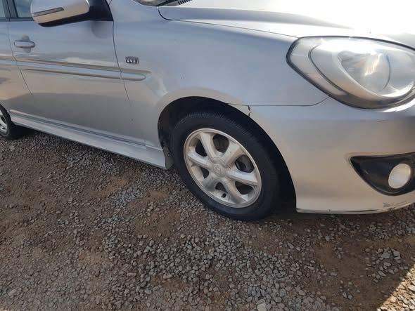 هواندي اكسنت 2010 - صورة 5