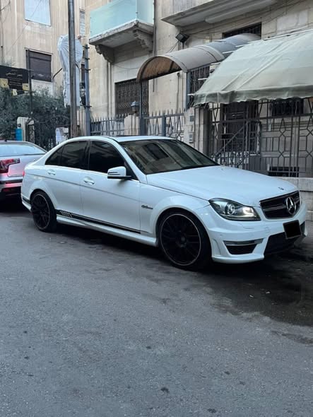 مرسيدس سي كلاس 2014 - صورة 4