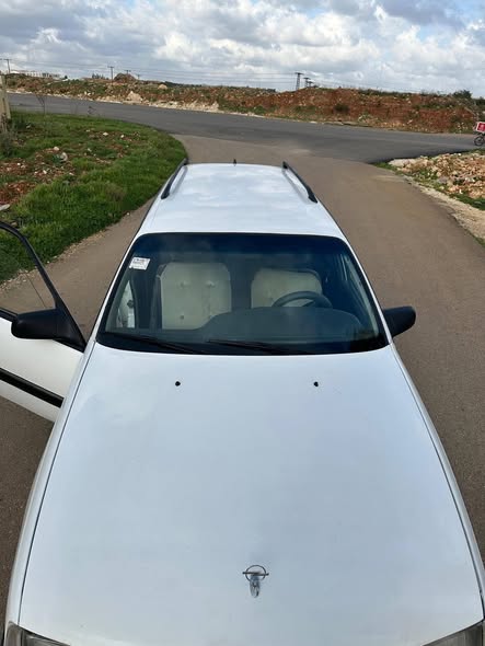 اوبل اوميغا 1993 - صورة 2