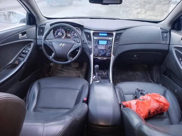 هيونداي سوناتا 2010 - صورة 4