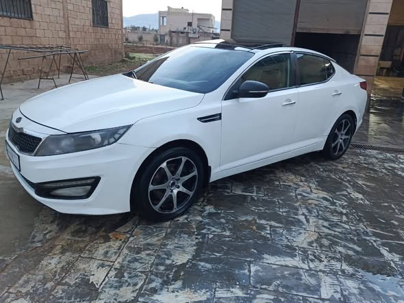 كيا اوبتما K5 2011 - صورة 2