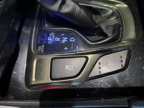 هيونداي ازيرا 2012 - صورة 4